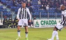 Cagliari affonda, Udinese fa poker con doppietta di Deulofeu