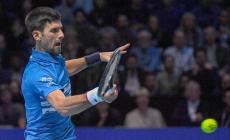 Djokovic agli Australian Open grazie a un'esenzione. E' polemica