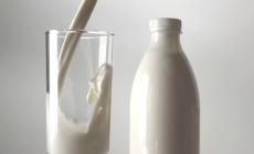 Rincari, allarme di Lactalis e Granarolo: "Il prezzo del latte rischia di superare i 2 euro. Il governo intervenga"