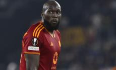 Serie A, Cagliari-Roma 1-4: doppietta di Lukaku, infortunio per Dybala