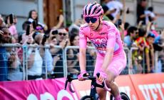 Pogacar vince anche la sedicesima  tappa e fa cinquina al Giro