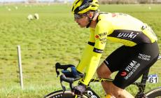 Giro d'Italia: volata vincente di Kooij a Viadana, Del Toro resta in rosa