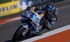 Alex Marquez vince la sprint a Valencia, sul podio Di Giannantonio