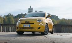 Fiat 500 Hybrid, l'innovazione sposa la sostenibilit&agrave;