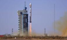 La Cina lancia il razzo Long March-4C per il rilevamento dei gas serra