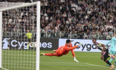Bologna battuto 2-0, pass Champions pi&ugrave; vicino per la Juve