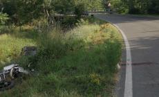 Scontro auto-moto a Traversetolo: grave una 15enne, ricoverato anche un 83enne