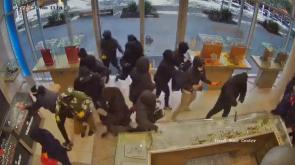 Video rapina gioielleria