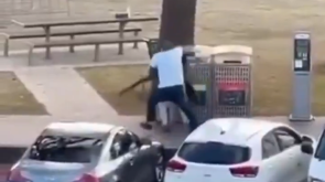 Civile disarma attentatore a Bondi Beach