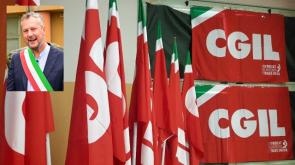 Volantinaggio bloccato dagli agenti di polizia