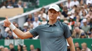 Sinner vince a Montecarlo e torna numero 1 al mondo