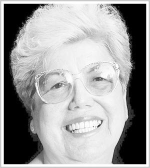 
																	CARMELA CALICCHIO 
																