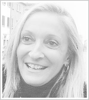 
																	LUCIA GHIZZONI FARSETTI 
																