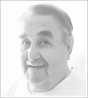 
																	IVANO  
																
																	VECCHI 
																