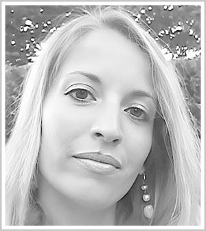 
																	MARIA ERIKA PANICONI 
																