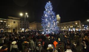 Anche quest'anno l’albero natalizio della Piazza sarà donato dal Comune di Cavalese (accensione l'8 dicembre)