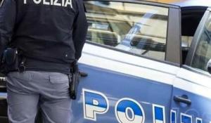 Inseguimento dopo il mancato alt: denunciati due giovani per ricettazione e resistenza a pubblico ufficiale