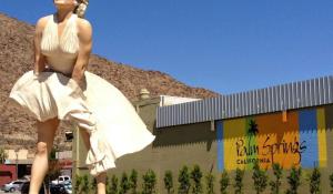 "Scandalosa" rimossa la statua di Marilyn a Palm Spring