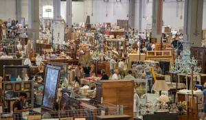 Antiquariato e caccia ai pezzi da collezione: alle Fiere su il sipario per Parma Bagarre