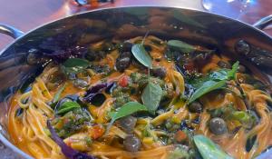Tagliolino freddo con anguria e peperoncino