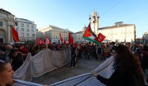 Mobilitazione in Piazza Garibaldi