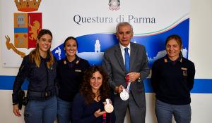 Il Questore della Provincia di Parma riceve l’Atleta paraolimpica Giulia Ghiretti