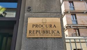 Parma: nel 2019 aveva rapinato una ragazza in citta’. 37enne italiana arrestata e portata in carcere dai carabinieri