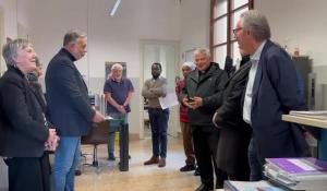 Cardinale Krajewski, ha rivolto un saluto agli operatori caritas nella sede di piazza Duomo