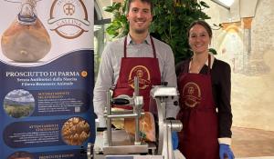 NON TOCCARE Vini premiati: la degustazione con il Prosciutto di Parma di Gallina Mario