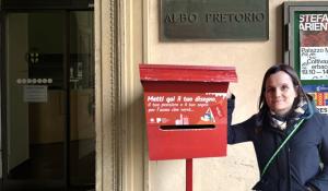 Il concorso "Che cosa illumina il Natale?”: imbucate gli elaborati nella cassetta rossa all'ingresso del Municipio