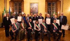 prefettura - diplomi dell'ordine al merito della repubblica italiana