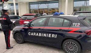 Parma: tenta lo shopping natalizio con uno zaino schermato ma il colpo fallisce. Arrestato 26enne straniero