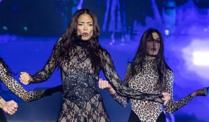Capodanno: piazza del Plebiscito gremita con Elodie e Serena Brancale - Foto