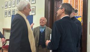 Il consiglio comunale celebra i valori olimpici con una cerimonia in onore degli ex maestri e allievi della Giovent&ugrave; Olimpica Parmense - Videointerviste al sindaco e a Carlo Devoti