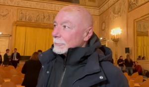 Medaglia d'oro a Paolo Nori lo scrittore parmigiano che parla con Dostoevskij e Tolstoj