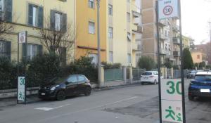 "Zona 30" ecco la nuova segnaletica in via Sassari e dintorni