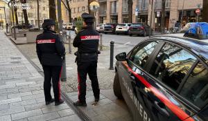 Parma: incaricati di una ditta specializzata alleggeriscono il magazzino di una societa&rsquo; di spedizioni durante i lavori. 4 italiani denunciati per furto