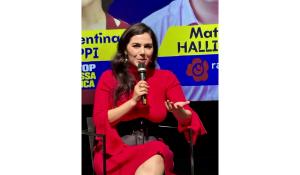 Tassa sul porno: battaglia per il no dell'attrice hard