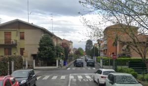 Frontale all'incrocio tra via Casa Bianca e via del Bono: due feriti