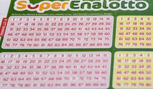 SuperEnalotto: a Parma e Castel San Giovanni centrati tre &ldquo;5&rdquo; per oltre 62mila euro