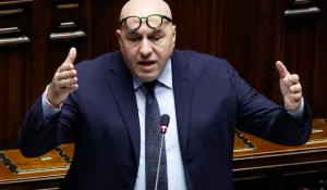 Crosetto, i cori di Parma? Vanno presi a calci e mandati via