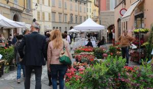 Modifiche alla viabilit&agrave; in occasione della Festa dei Fiori
