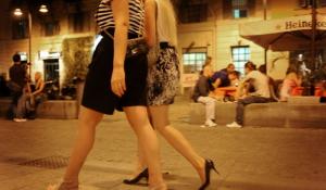 «Molte ragazze hanno paura a uscire di sera»