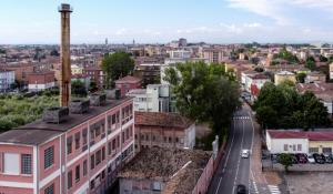 Continuano i controlli nelle "zone rosse": "beccato" un ricercato, denunciato un 29enne e diversi allontanamenti