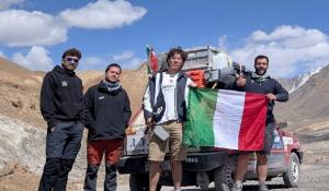 In quattro in Panda fino in Kazakistan