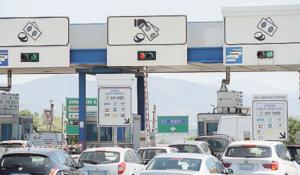 Autosole e Autocisa, da domani scattano i rincari