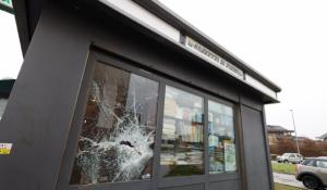 Torna l'incubo delle spaccate: colpite la trattoria del Ducato e l'edicola in via Traversetolo