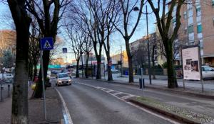 Quindicenne rapinato da due ragazzi armati di coltello