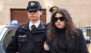 I pm: &laquo;Chiara Pertrolini ha previsto e voluto la morte dei suoi figli&raquo;. E le parti civili chiedono 1 milione e 650mila euro di risarcimento