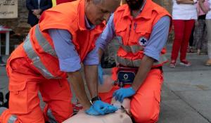 &laquo;Cos&igrave; ho salvato quella donna: il suo cuore si era fermato&raquo;. La testimonianza di un 17enne di Parma